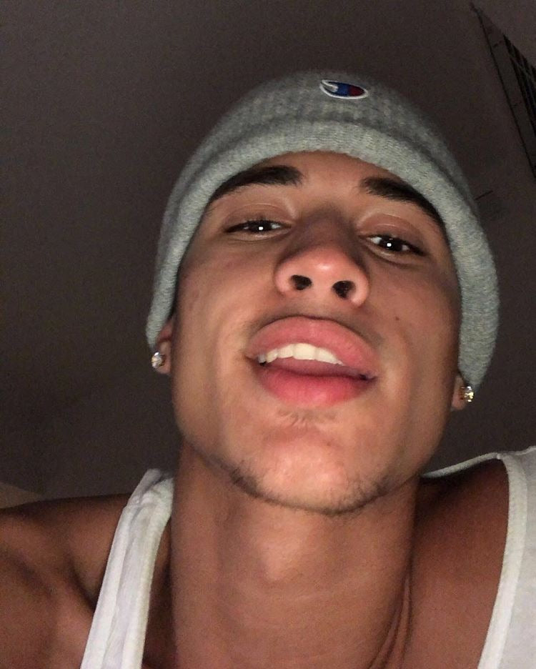 files/boy-pfp-Favim.com-7839136.jpg